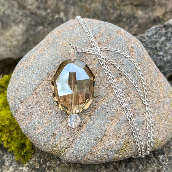 Topaz Oval Crystal Necklace Sterling Silver Handmade - Picture 4 of 5